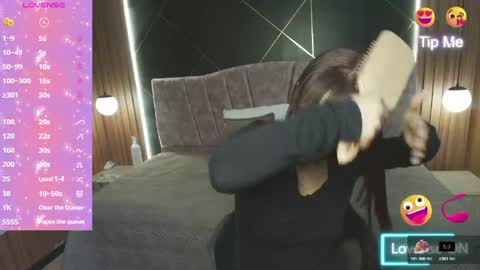 Natasha Mason online show from 05.12.26
