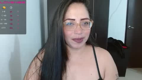 Natasha Smithe  online show from 12.15.24