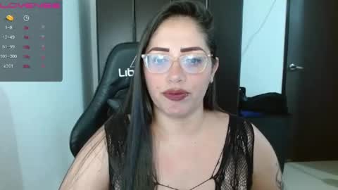 Natasha Smithe  online show from 02.01.25