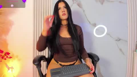 Snapshot of natashataylor1 chatting on 04.25.26 Natasha online show from 04.25.26