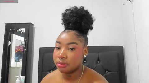 Snapshot of natasshaa_brown chatting on 10.14.25 natasshaa_brown online show from 10.14.25