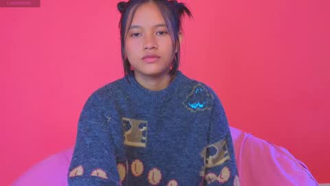 Snapshot of natchac chatting on 12.12.24 Natcha C online show from 12.12.24