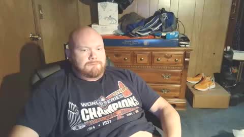 Snapshot of nate_b99 chatting on 10.08.25 Nate online show from 10.08.25