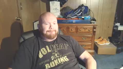 Snapshot of nate_b99 chatting on 10.20.25 Nate online show from 10.20.25