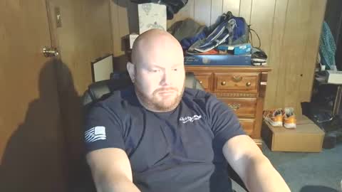 Snapshot of nate_b99 chatting on 11.23.25 Nate online show from 11.23.25