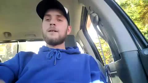 Snapshot of natesbigdick chatting on 10.14.25 natesbigdick online show from 10.14.25