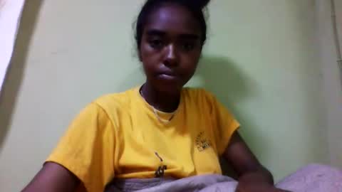 Snapshot of nathaaldy chatting on 09.29.25 nathaaldy online show from 09.29.25