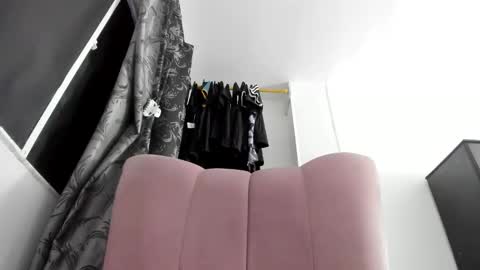     NATHALIA online show from 11.28.25