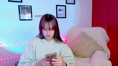 Snapshot of nathalia_ramirez_ chatting on 05.30.26 Nathalia Ramirez online show from 05.30.26