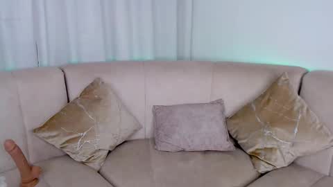 Nathalia    online show from 03.08.25