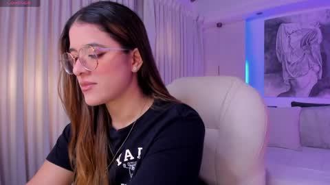 NATHALIE online show from 04.23.26