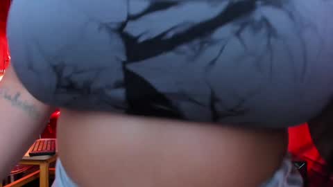 Snapshot of nathalie_rossel chatting on 02.04.25 nathalie rossel online show from 02.04.25