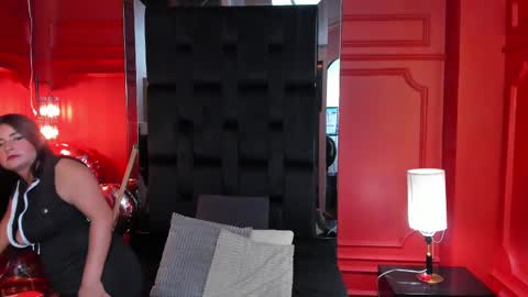 Snapshot of nathalie_rossel chatting on 02.14.25 nathalie rossel online show from 02.14.25