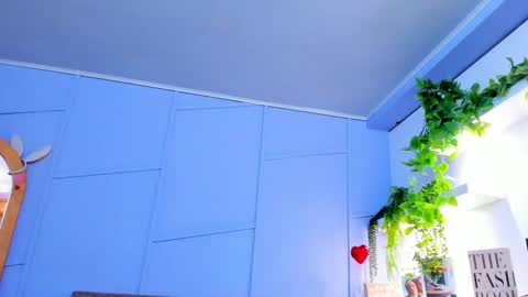 Snapshot of nathalie_rossel chatting on 10.27.25 nathalie rossel online show from 10.27.25