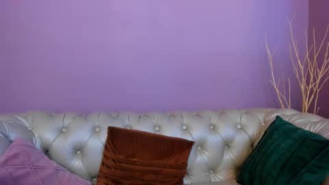 Snapshot of nathalie_rossel chatting on 11.28.25 nathalie rossel online show from 11.28.25