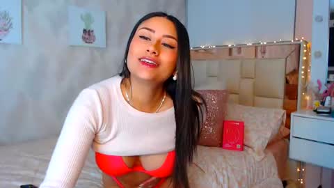 Nathalie Rose online show from 07.12.26