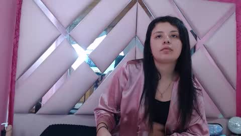 Snapshot of nathaly_sweet23 chatting on 10.01.25 Nathaly sweet online show from 10.01.25