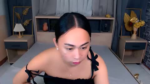 Snapshot of nathalyastone chatting on 10.24.25 SWEET NATHALYA online show from 10.24.25