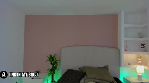 NATHALY  online show from 04.28.26