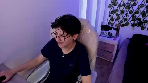 Snapshot of nathalyy_ds chatting on 09.12.25 nathalyy_ds online show from 09.12.25