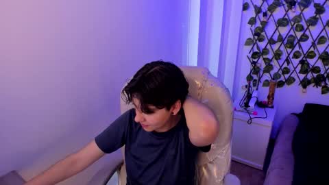 Snapshot of nathalyy_ds chatting on 09.17.25 nathalyy_ds online show from 09.17.25