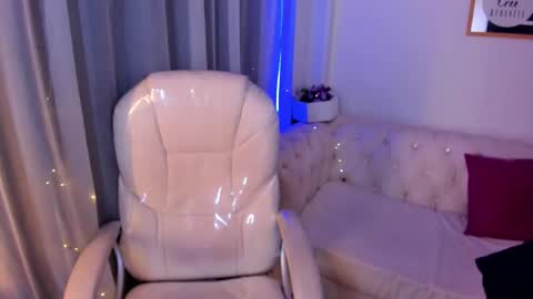 Snapshot of nathalyy_ds chatting on 10.05.25 nathalyy_ds online show from 10.05.25