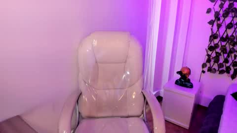 nathalyy_ds online show from 02.10.26