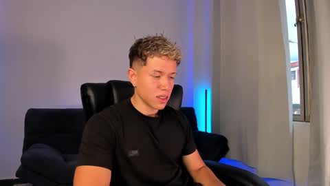 Snapshot of nathan_blake_ chatting on 10.26.25 Nathan online show from 10.26.25