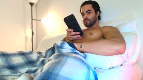 Nathaniel online show from 01.11.26