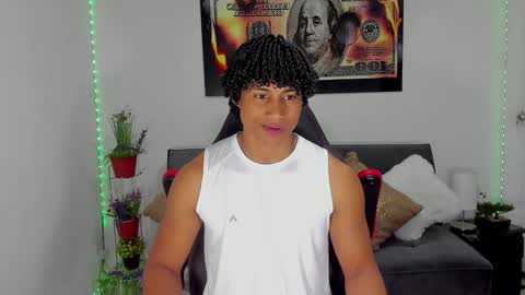 Snapshot of nathan_sexy247 chatting on 01.22.25 Nathan online show from 01.22.25