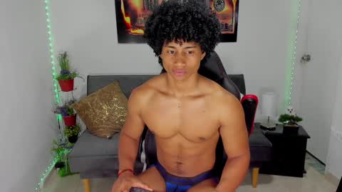 Snapshot of nathan_sexy247 chatting on 02.08.25 Nathan online show from 02.08.25