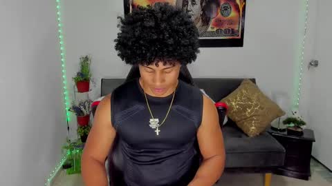 Snapshot of nathan_sexy247 chatting on 02.20.25 Nathan online show from 02.20.25