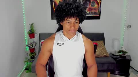 Snapshot of nathan_sexy247 chatting on 03.04.25 Nathan online show from 03.04.25