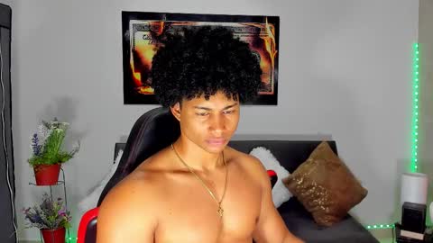 Snapshot of nathan_sexy247 chatting on 10.14.25 Nathan online show from 10.14.25