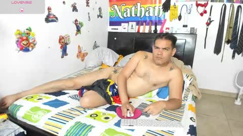 Snapshot of nathannathaniel chatting on 05.14.26 nathan nathaniel online show from 05.14.26