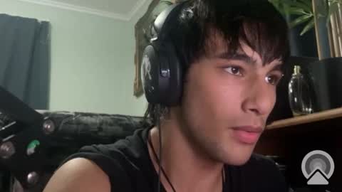 Snapshot of native_boy2 chatting on 02.11.25 native_boy2 online show from 02.11.25