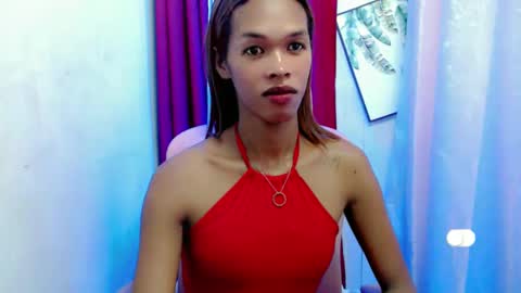Snapshot of native_princess1 chatting on 02.15.25 native_princess1 online show from 02.15.25