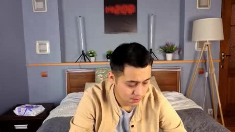 Dirk Diggler online show from 03.13.26