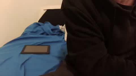 Snapshot of natou3x chatting on 10.18.25 natou3x online show from 10.18.25