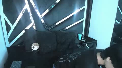 natsumiht online show from 10.06.25