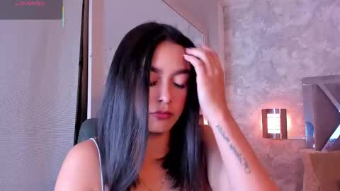 Natalia online show from 04.28.26