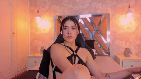Natalia online show from 04.30.26