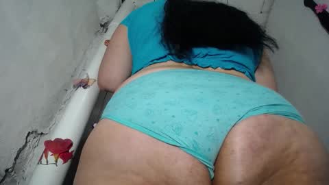 natalia online show from 11.19.25