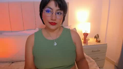 Nathalie online show from 06.29.26
