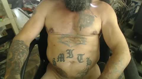 Snapshot of naturenaked chatting on 12.25.24 NatureNaked online show from 12.25.24