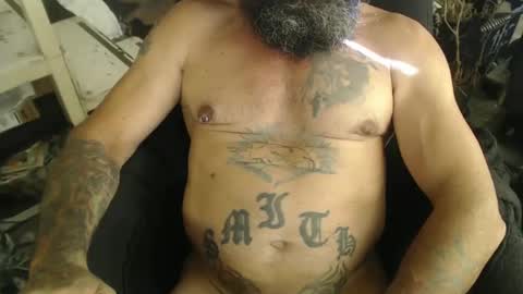 Snapshot of naturenaked chatting on 01.09.25 NatureNaked online show from 01.09.25