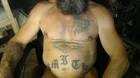 Snapshot of naturenaked chatting on 01.27.25 NatureNaked online show from 01.27.25