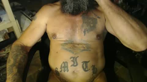 Snapshot of naturenaked chatting on 02.10.25 NatureNaked online show from 02.10.25