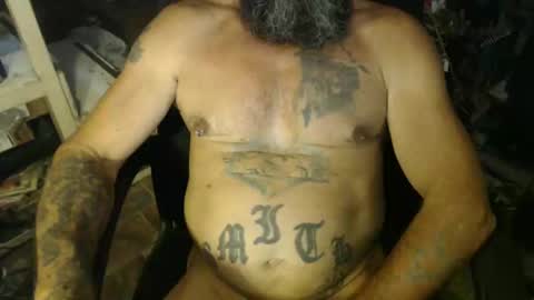 Snapshot of naturenaked chatting on 02.11.25 NatureNaked online show from 02.11.25