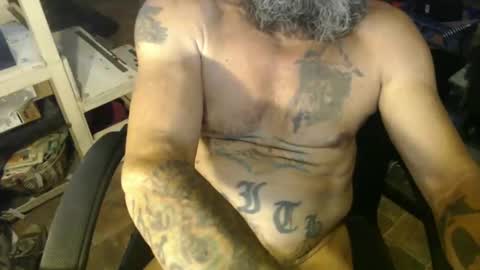 Snapshot of naturenaked chatting on 02.16.25 NatureNaked online show from 02.16.25